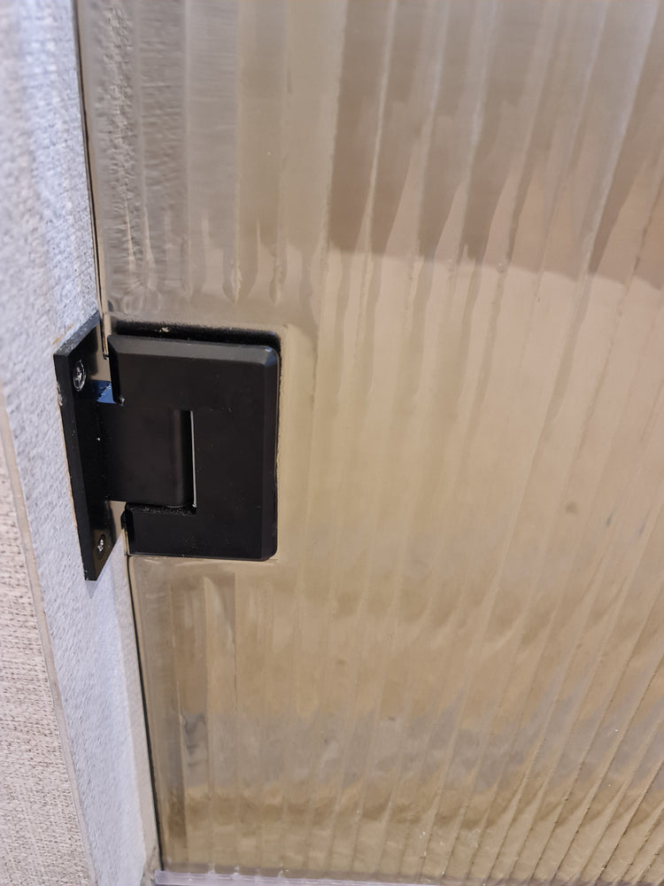 shower hinged