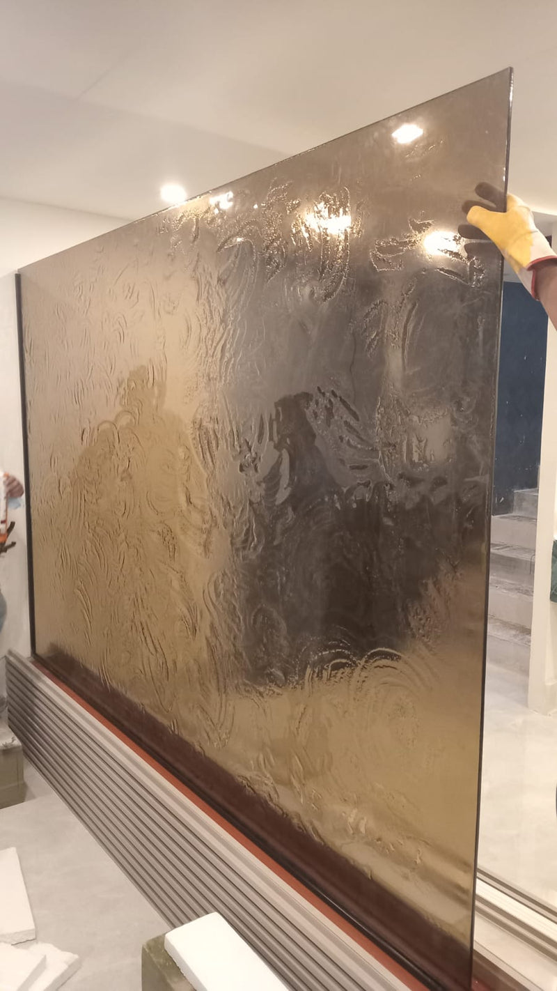Ripple Textured Glass Room Divider