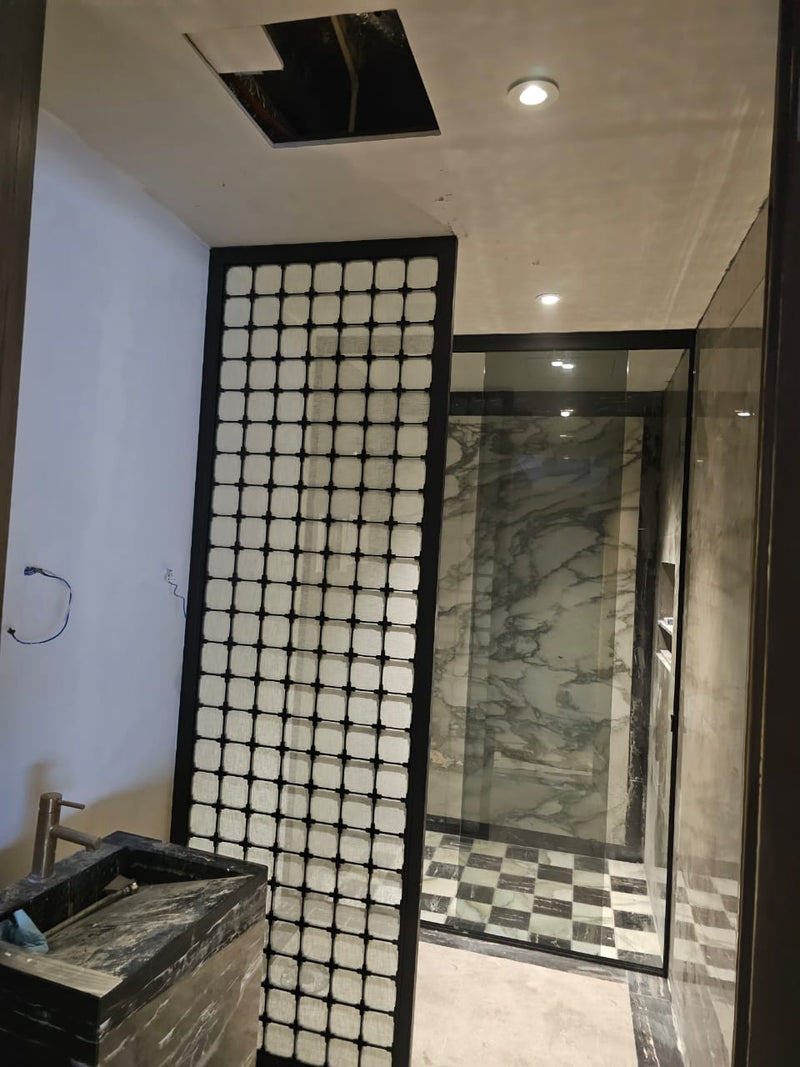 Fabric-Laminated Glass Lattice Divider