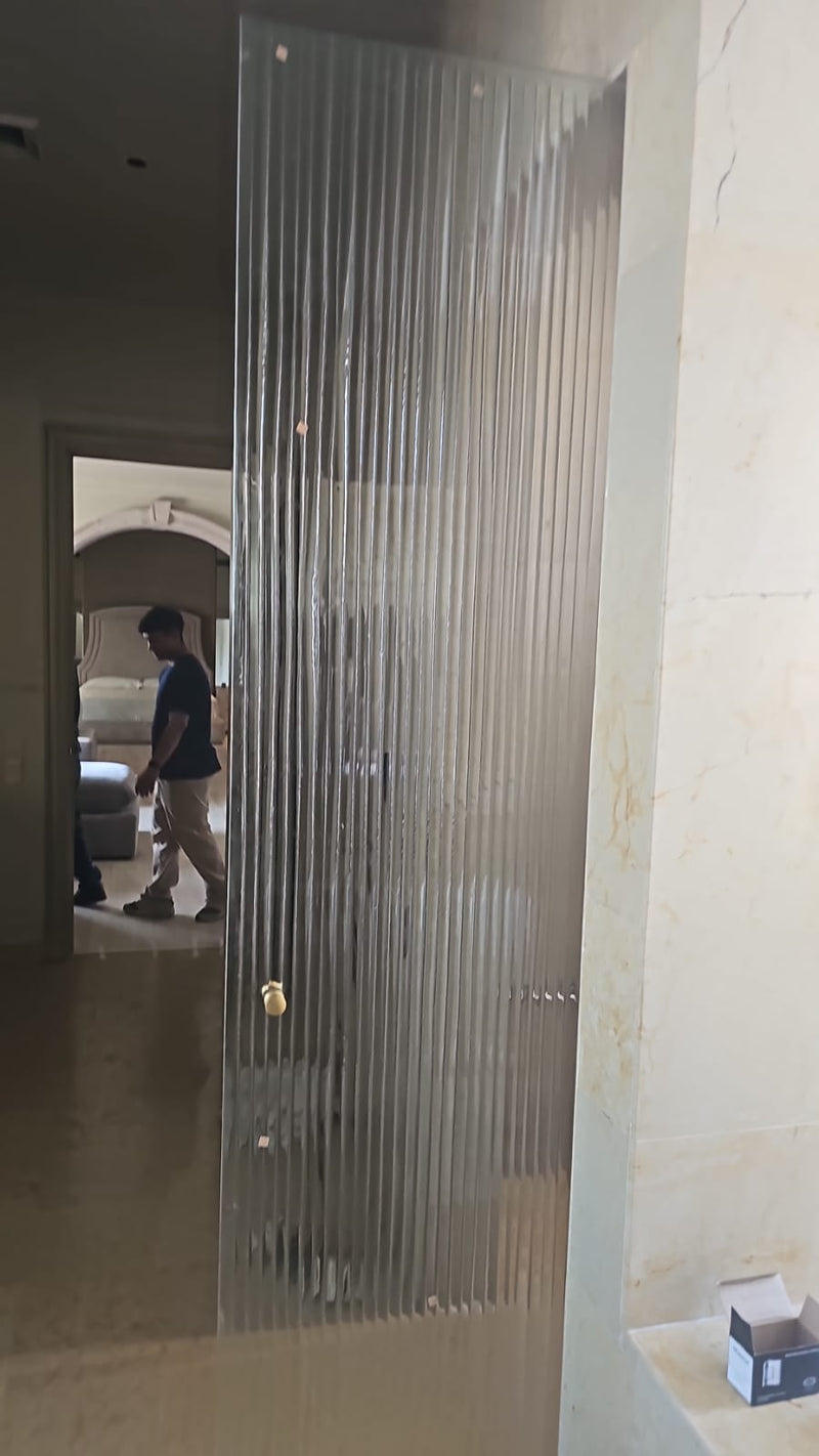Decorative Textured Glass Doors