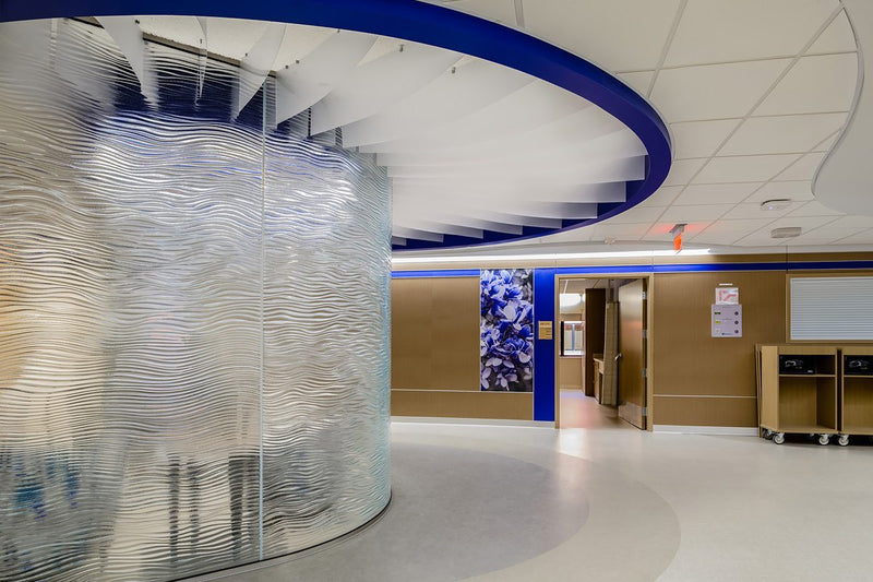 United Hospital Mother Baby Glass Project | Healthcare Glass